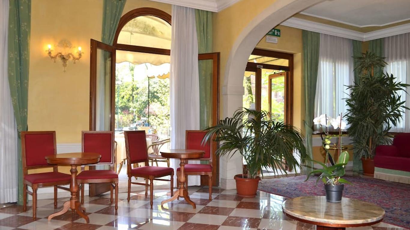 Hotel Villa Cipro