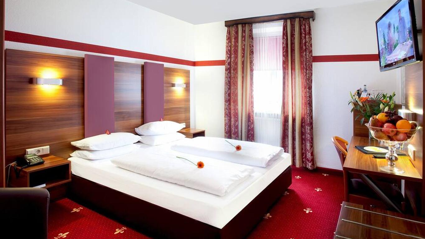 Tiptop Hotel Burgschmiet Garni